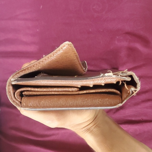Louis Vuitton wallet - Picture 3 of 5